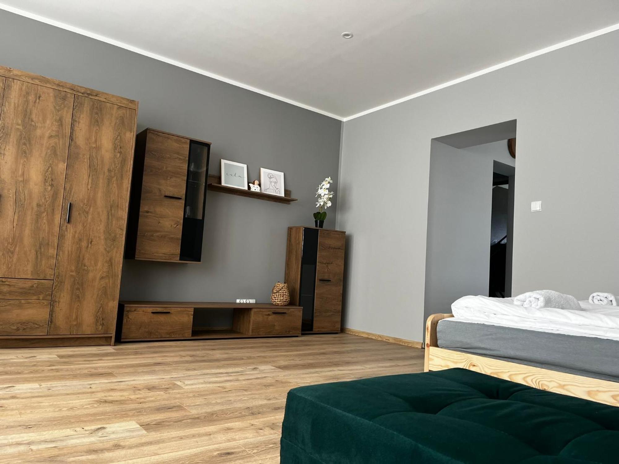 Beskid Rest Apartments Zywiec Bagian luar foto